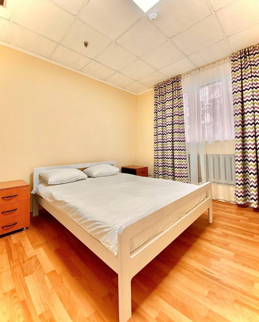 Alma-Ata Hostel Esterno foto